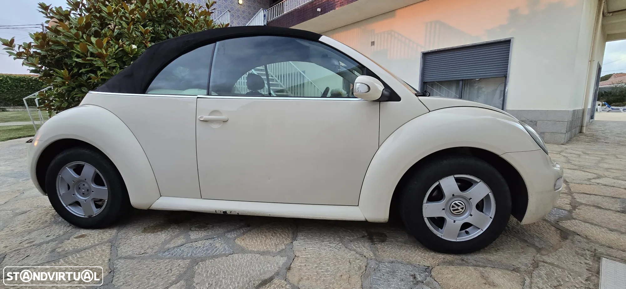 VW New Beetle Cabriolet 1.4 - 6