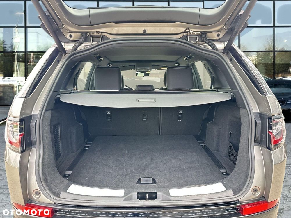 Land Rover Discovery Sport - 20