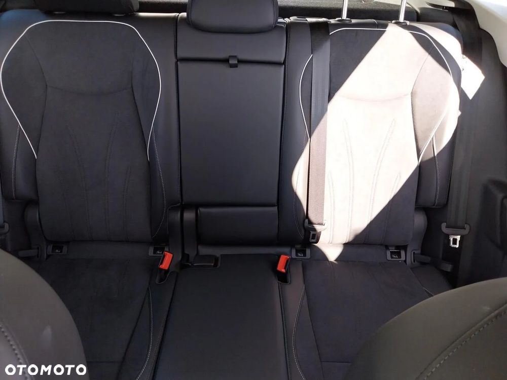 Volkswagen Tiguan - 15