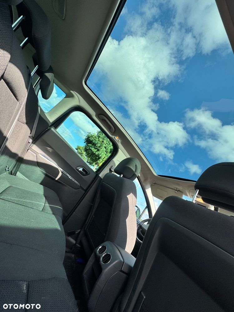 Peugeot 3008 1.6 HDi Active - 8