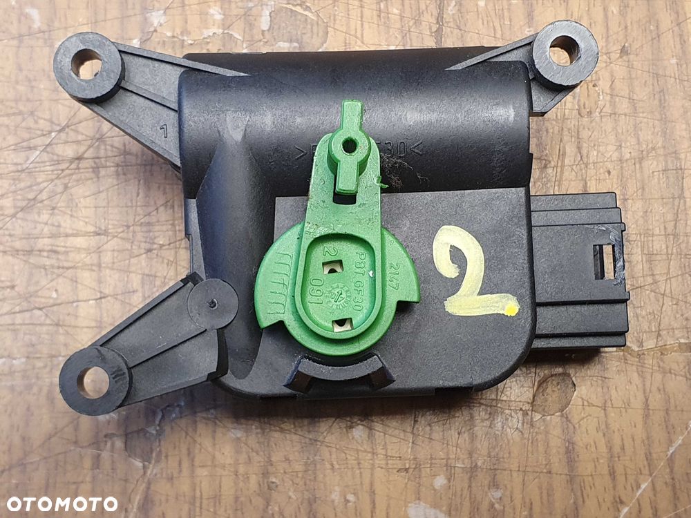 Silniczek Nagrzewnicy Mechanizm Nawiewu Klapki EUROPA AUDI A4 B6 B7 - 8