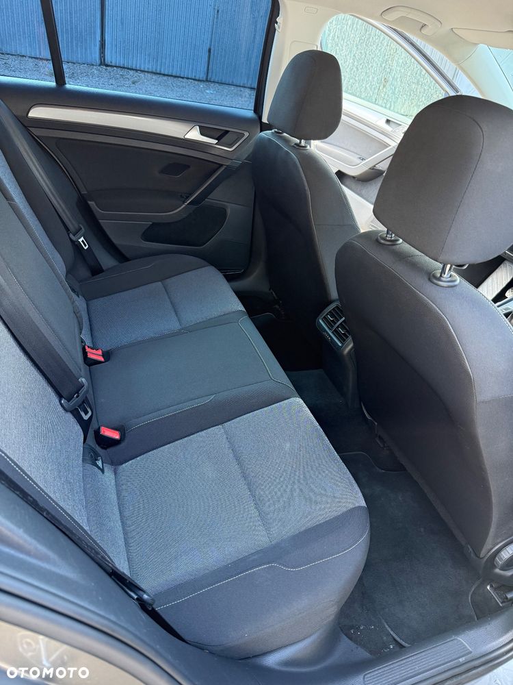 Volkswagen Golf 1.6 BlueTDI Comfortline - 10