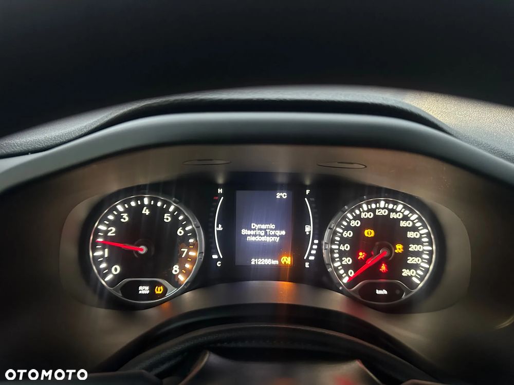 Jeep Renegade 1.6 E-TorQ Sport FWD - 18