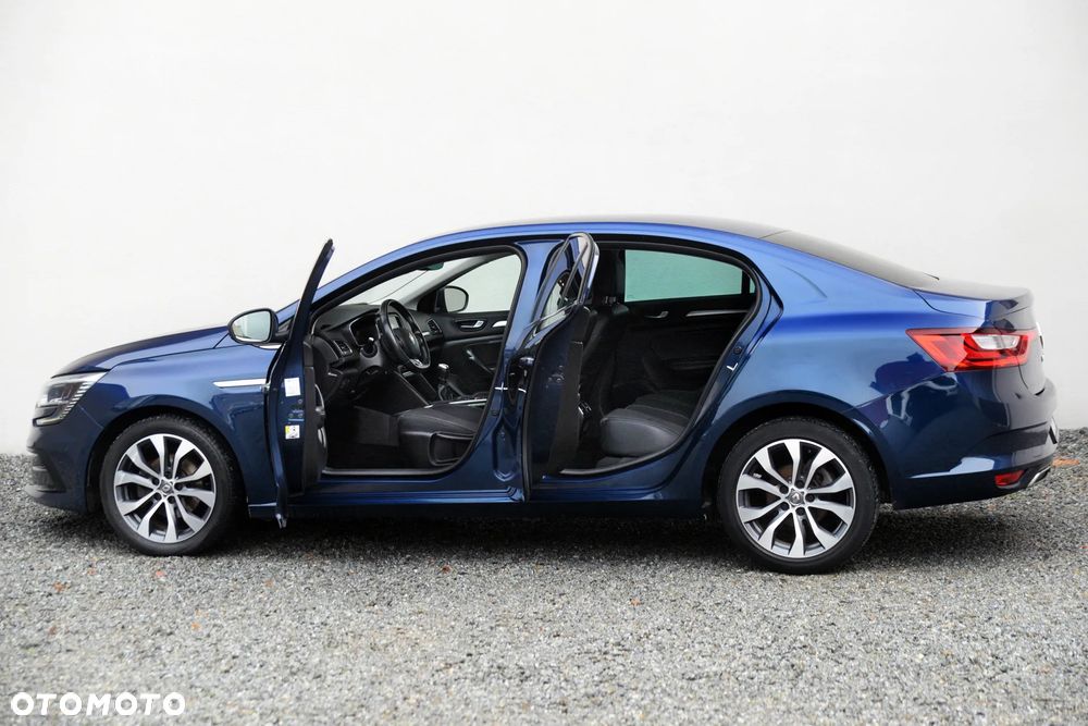 Renault Megane 1.3 TCe Intens - 22