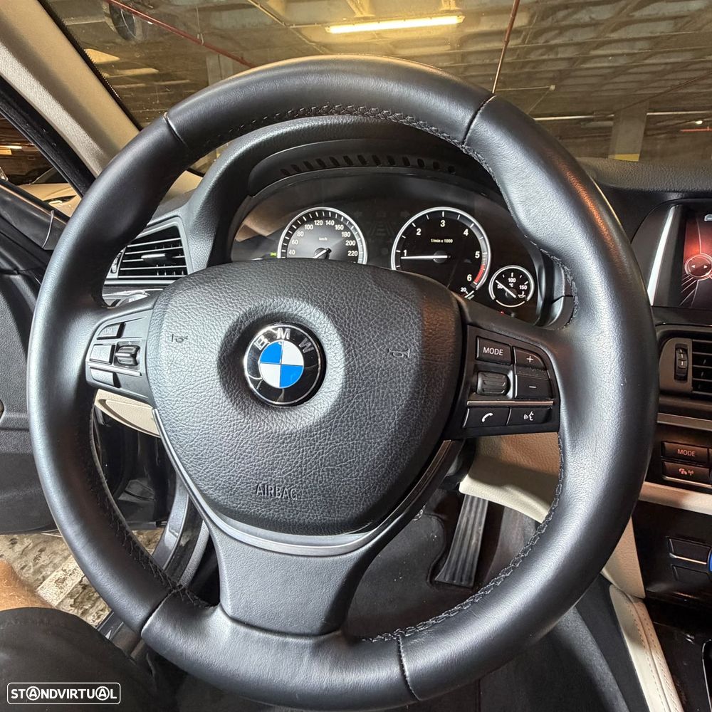 BMW 520 d Auto - 25
