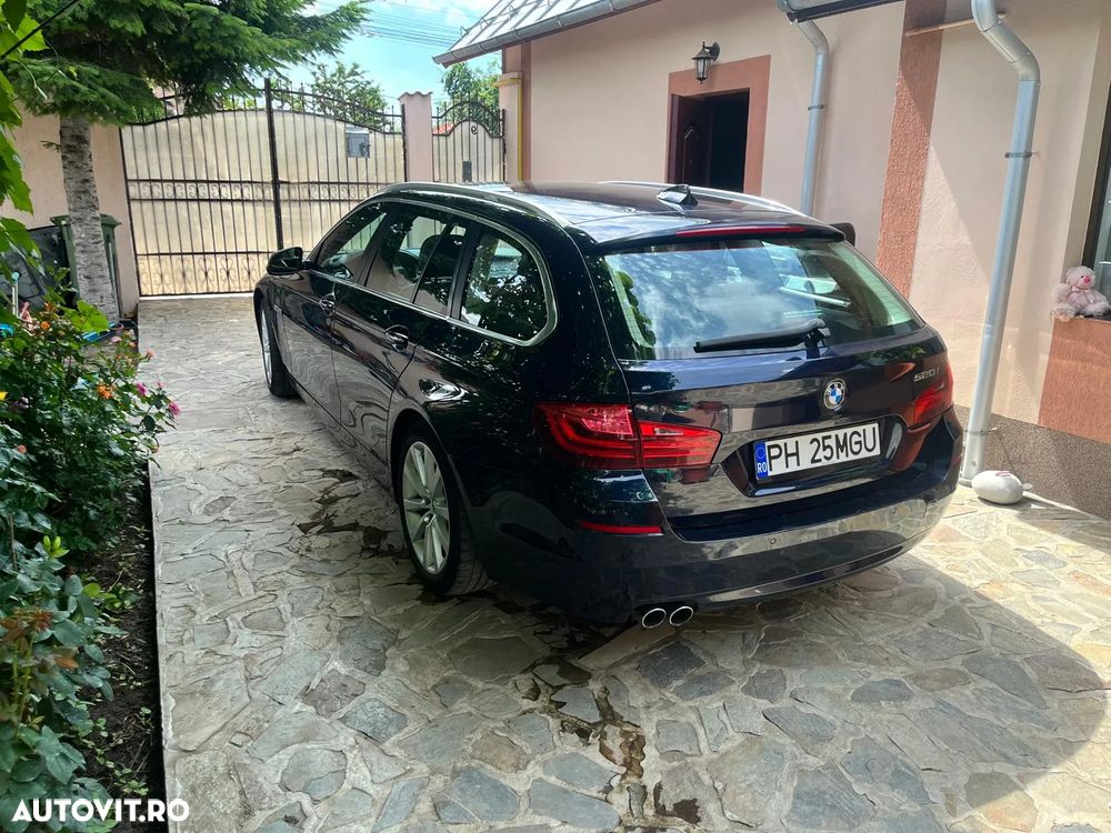 BMW Seria 5 520i Aut. Luxury Line - 3