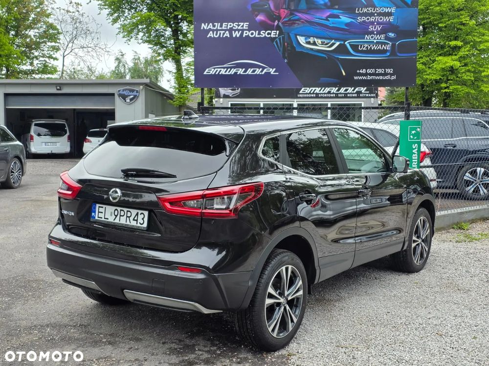 Nissan Qashqai 1.6 DCi N-Connecta - 11