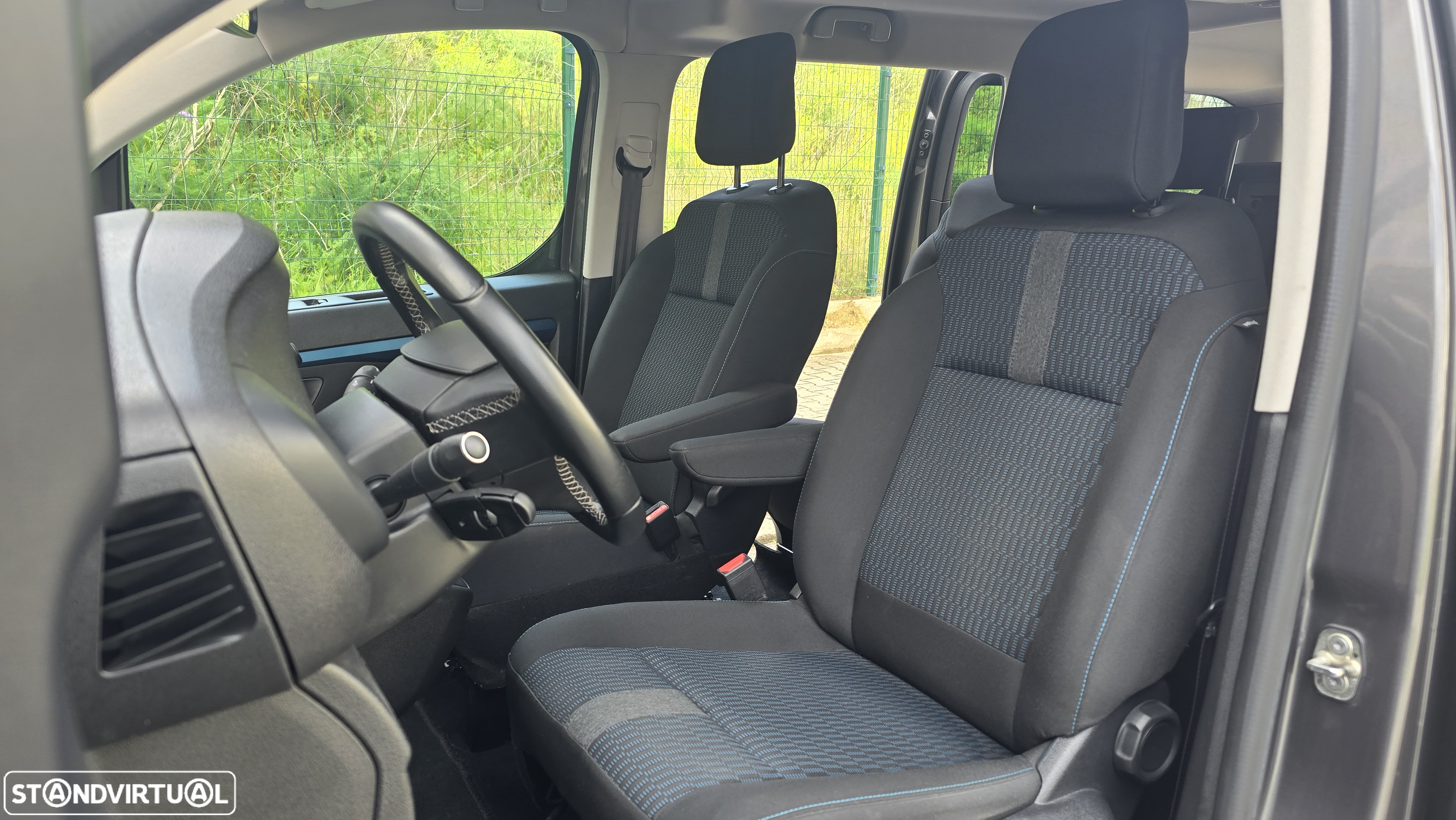 Peugeot Traveller 1.5 BlueHDi L3H1 Allure Long - 8