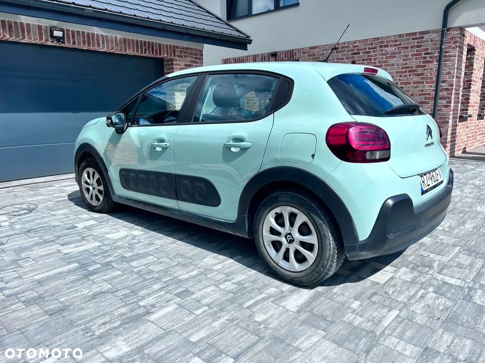 Citroën C3 1.2 PureTech Feel - 2