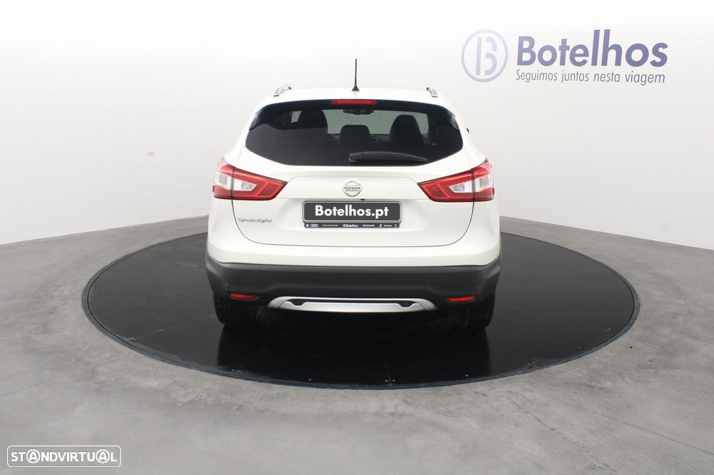 Nissan Qashqai 1.6 dCi 360 - 6