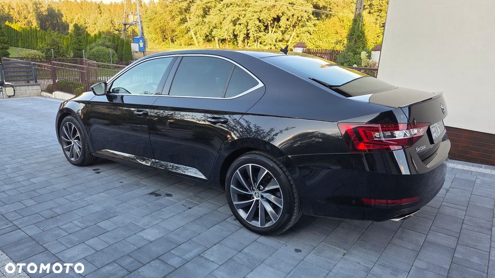 Skoda Superb 2.0 TSI 4x4 DSG SportLine - 7