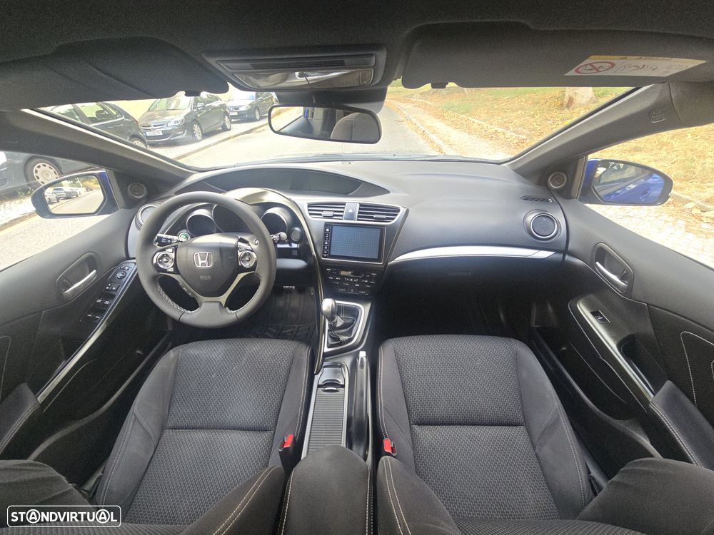 Honda Civic 1.6 i-DTEC Comfort Navi - 12