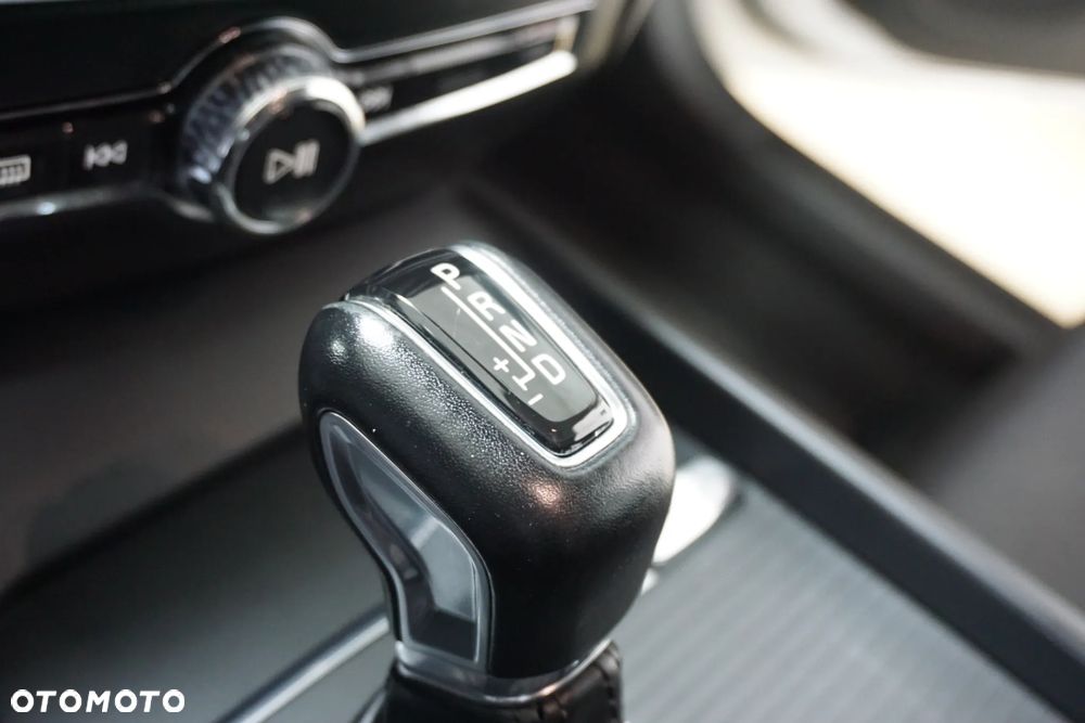 Volvo V60 D3 Geartronic - 31