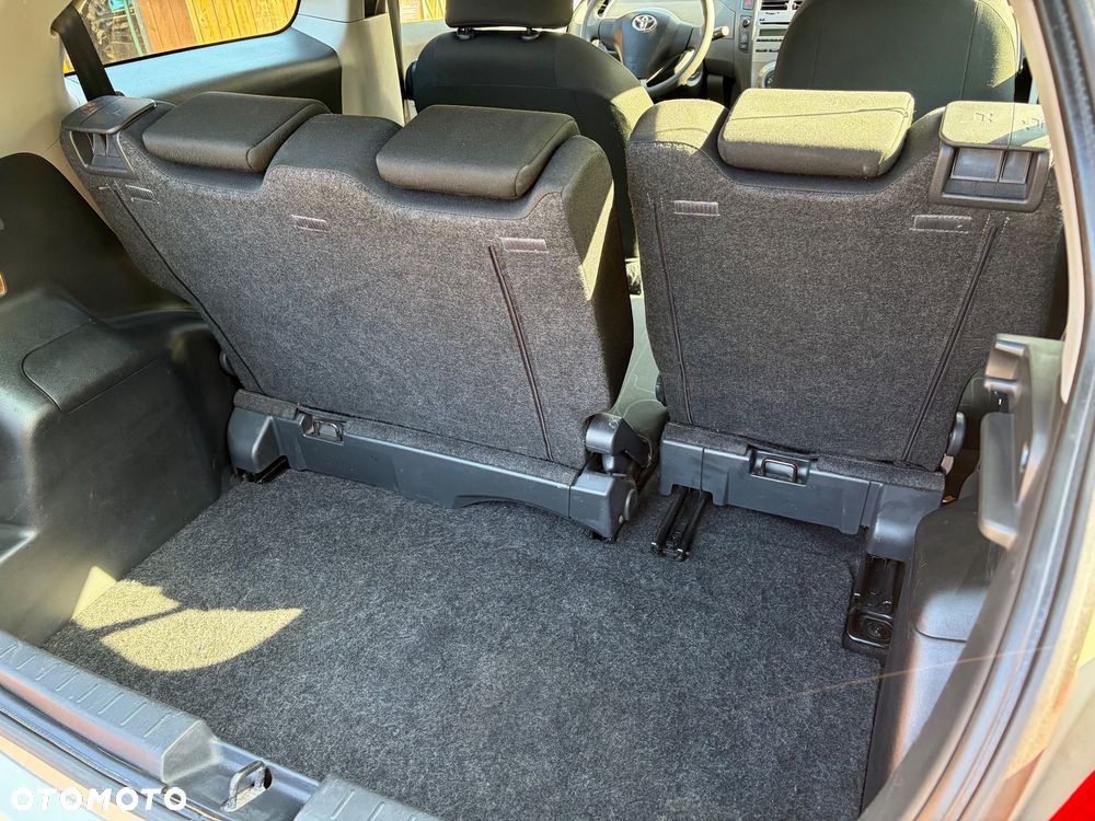 Toyota Yaris 1.33 Luna - 27