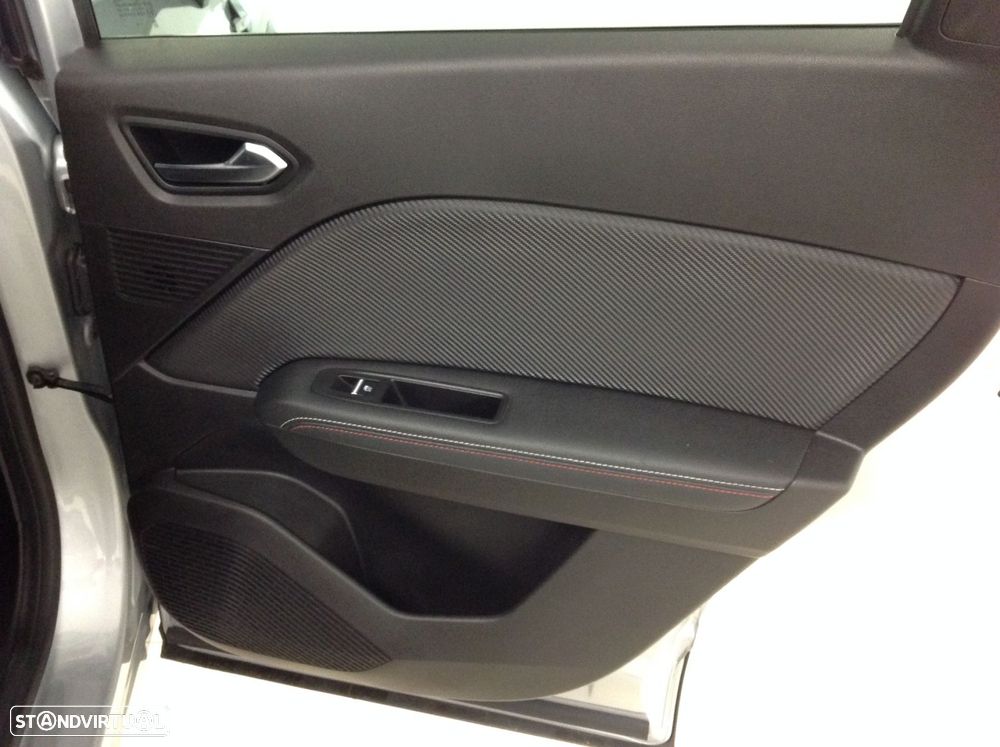 Renault Captur 1.0 TCe RS Line - 34