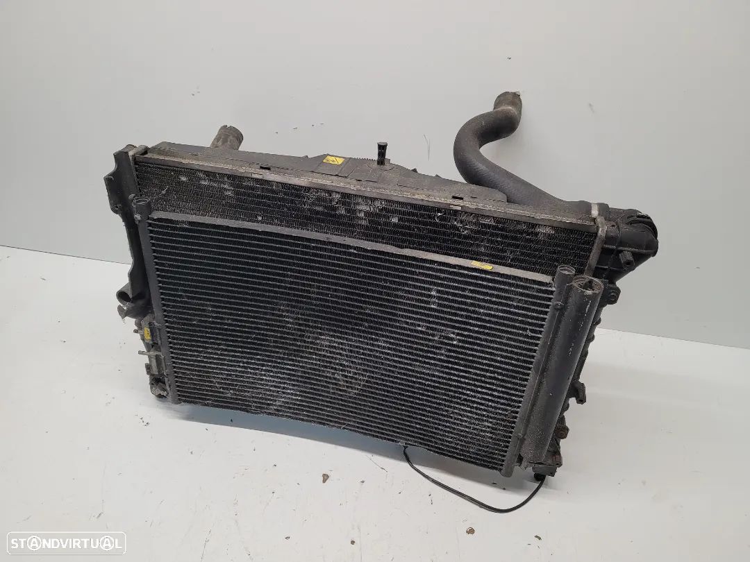 Conjunto KIT radiadores ALFA ROMEO GT/147 1.9JTD 83600010 c/ ventilador - 1