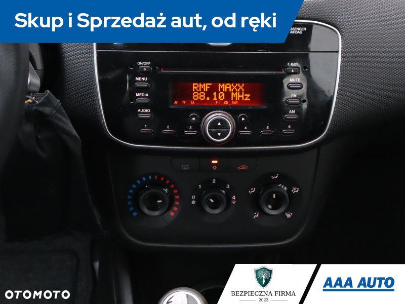 Fiat Punto 2012 - 15