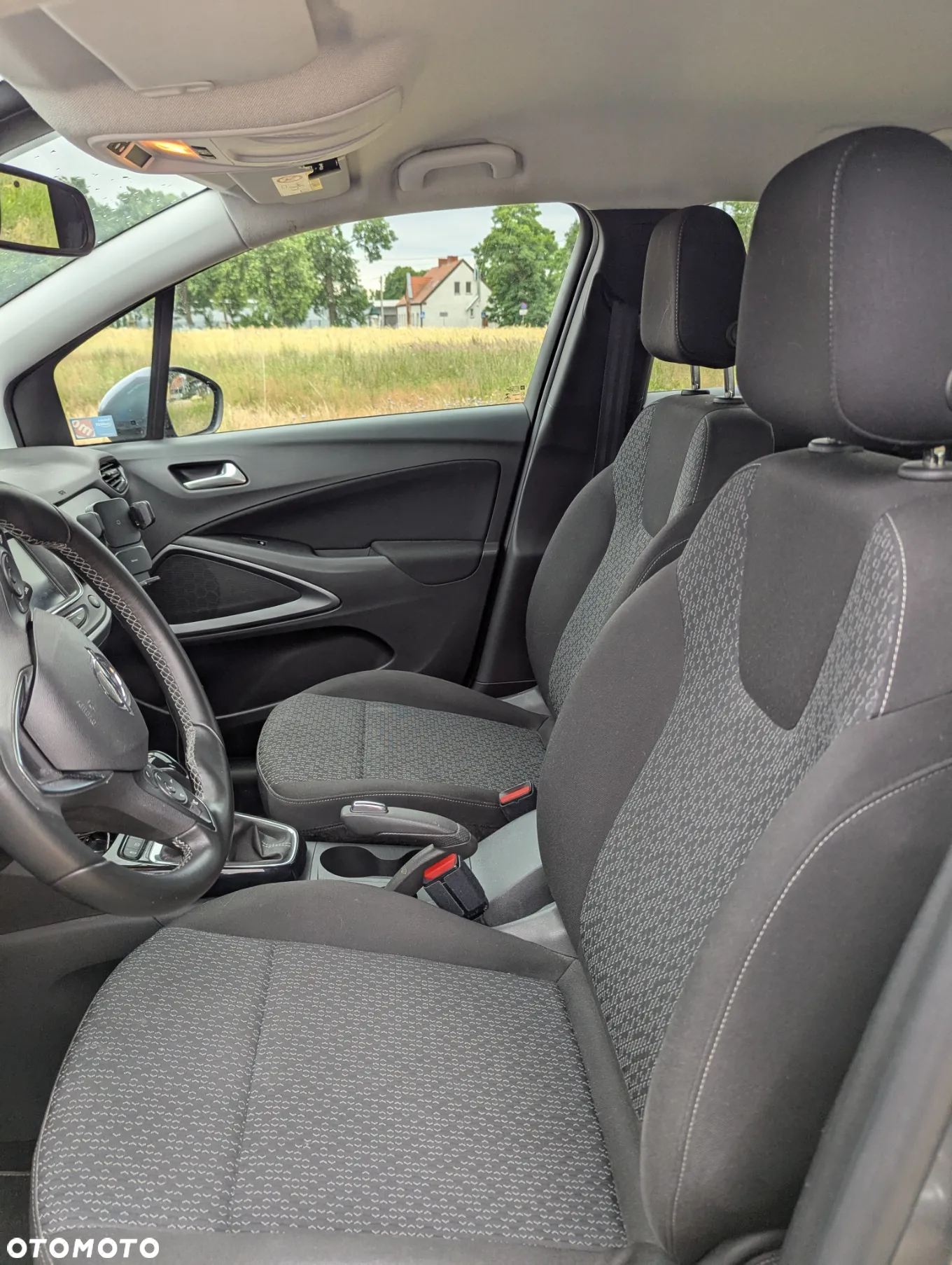 Opel Crossland X 1.2 T Enjoy S&S - 6