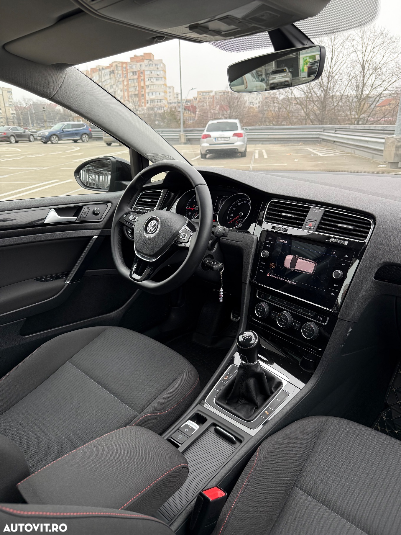 Volkswagen Golf 1.6 TDI Sound - 5