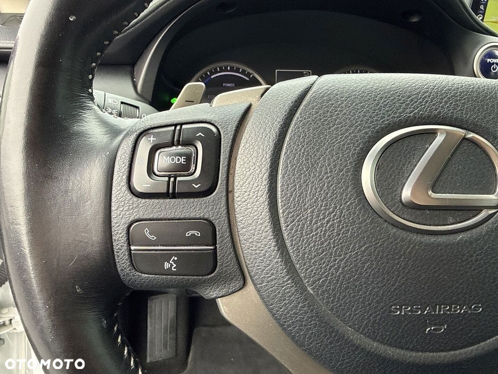 Lexus NX 300h F Impression AWD - 21