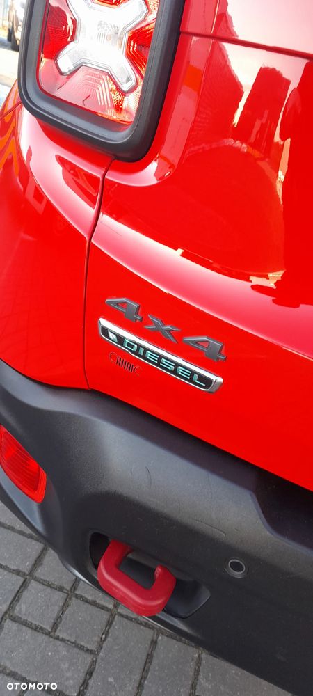 Jeep Renegade 2.0 MultiJet Trailhawk 4WD S&S - 31