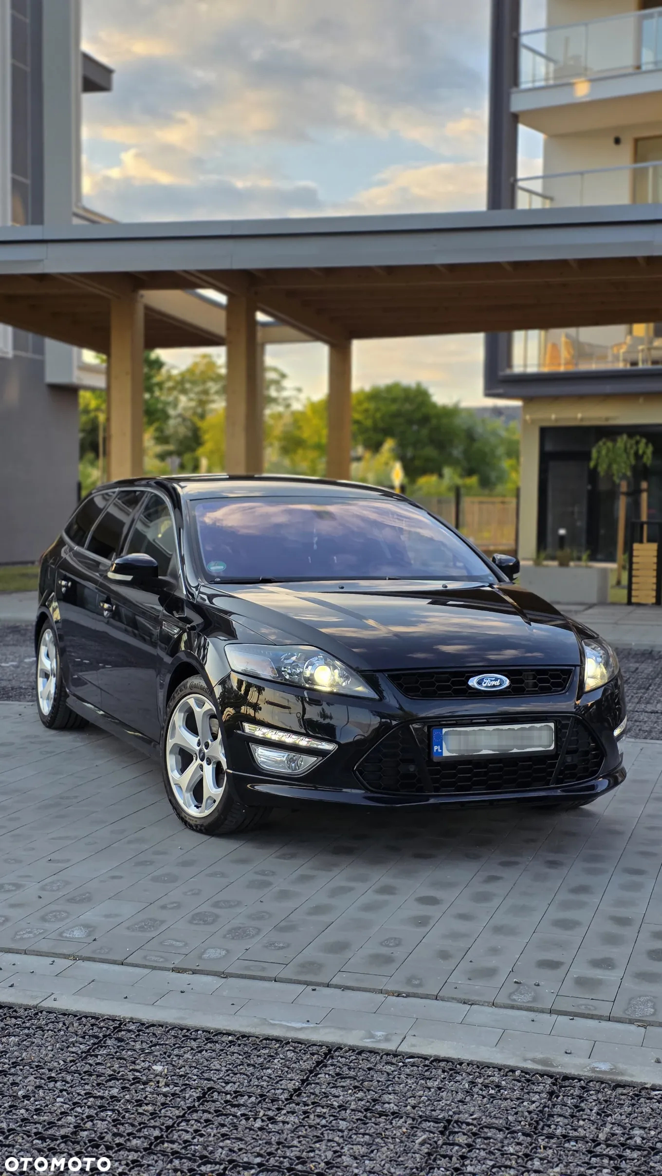 Ford Mondeo - 14