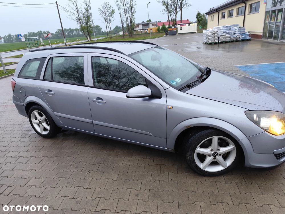 Opel Astra 1.6 NAVI - 4