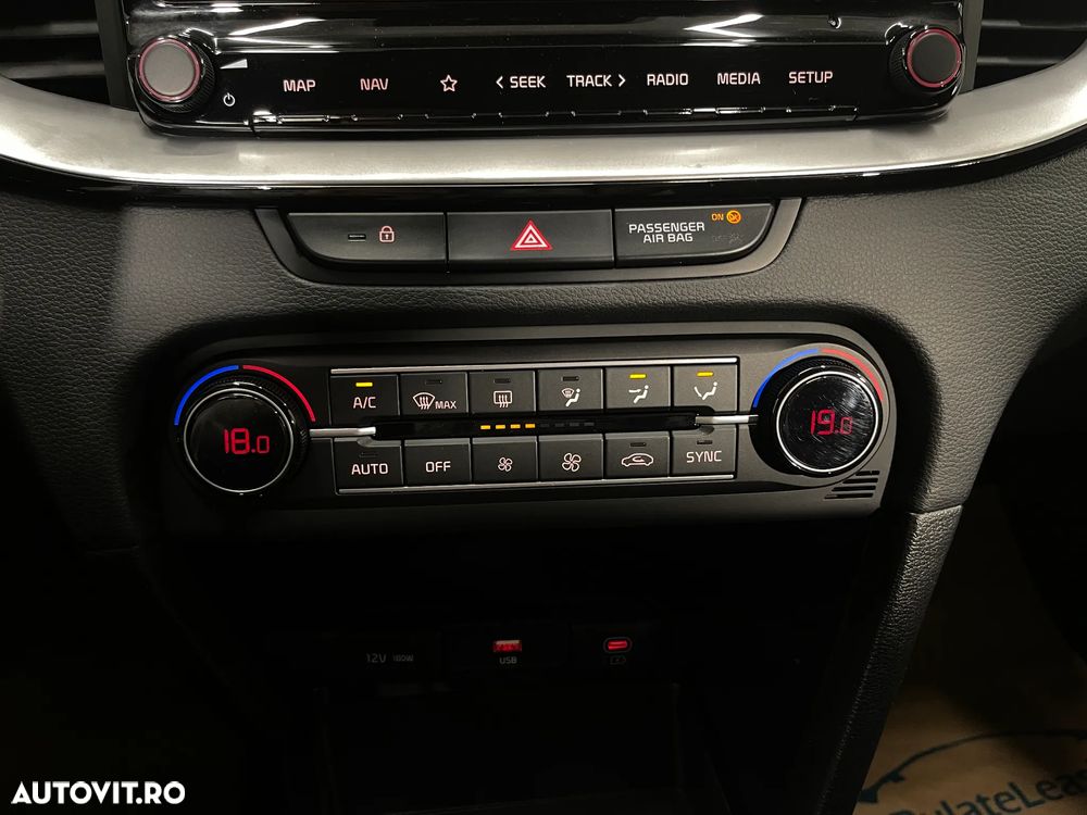 Kia Ceed 1.5 T-GDI OPF Vision - 17