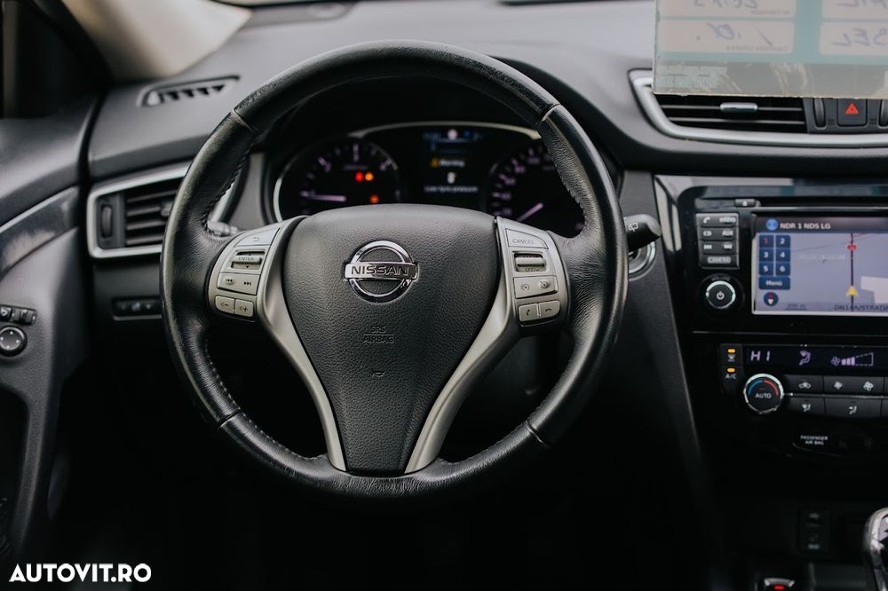 Nissan X-Trail 1.6 dCi ALL-MODE 4x4i N-Vision - 17