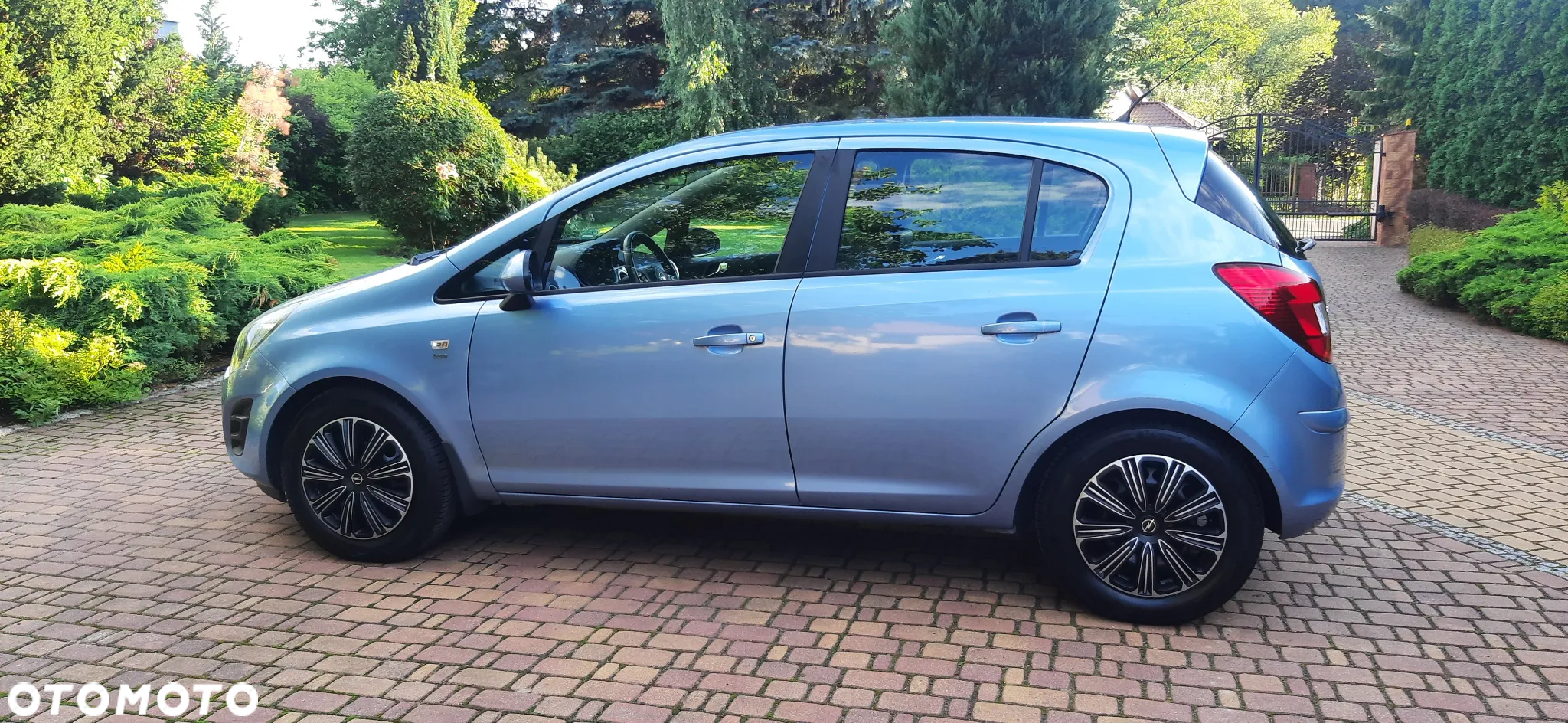 Opel Corsa - 3