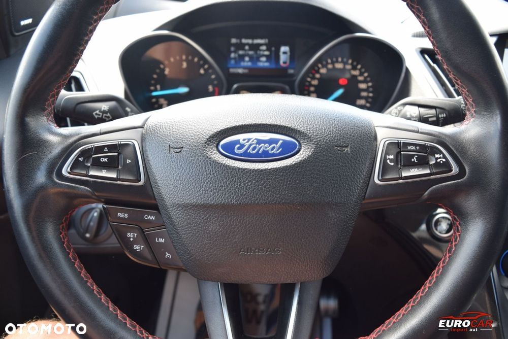 Ford Kuga 2.0 TDCi AWD ST-Line - 20