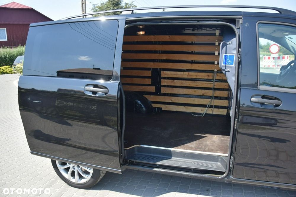 Mercedes-Benz Vito - 21