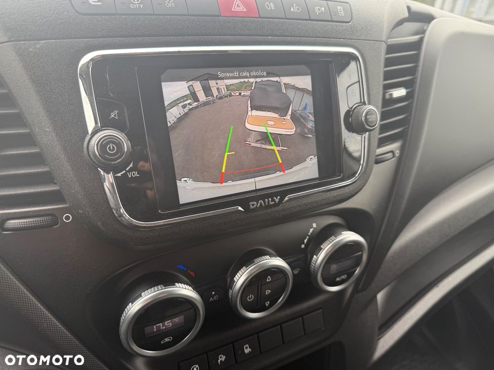 Iveco Daily Brygadówka 7 os Kamera Bagażnik GWARNACJA - 4