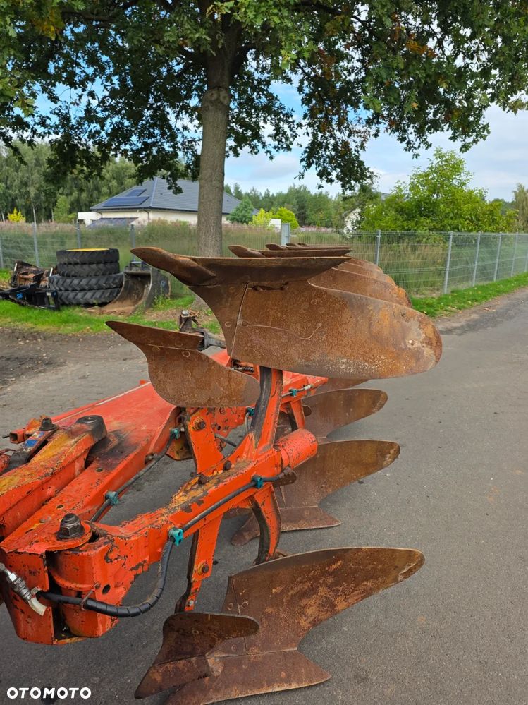 Kuhn VARI MASTER 120 - 10