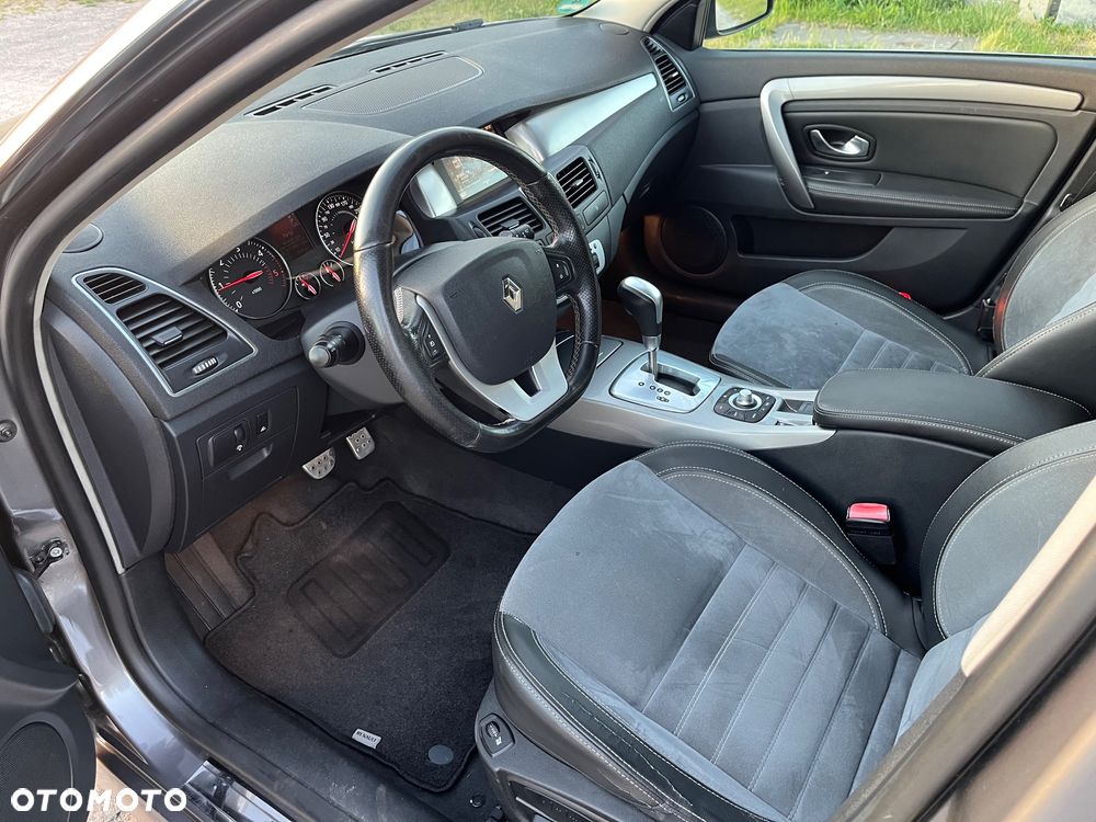Renault Laguna dCi 175 FAP GT - 10