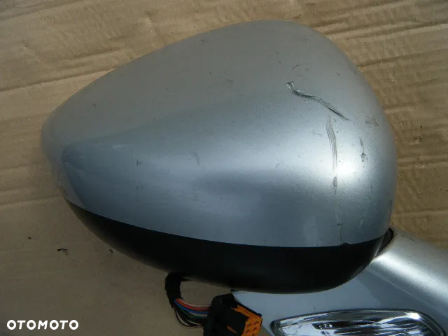 LUSTERKO PRAWE CITROEN C5 III X7 11PIN =EUROPA EU - 4