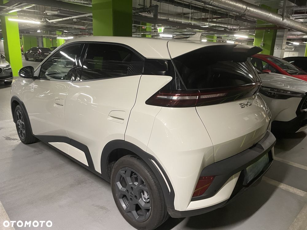 BYD Dolphin Surf 43.2kWh Comfort - 6