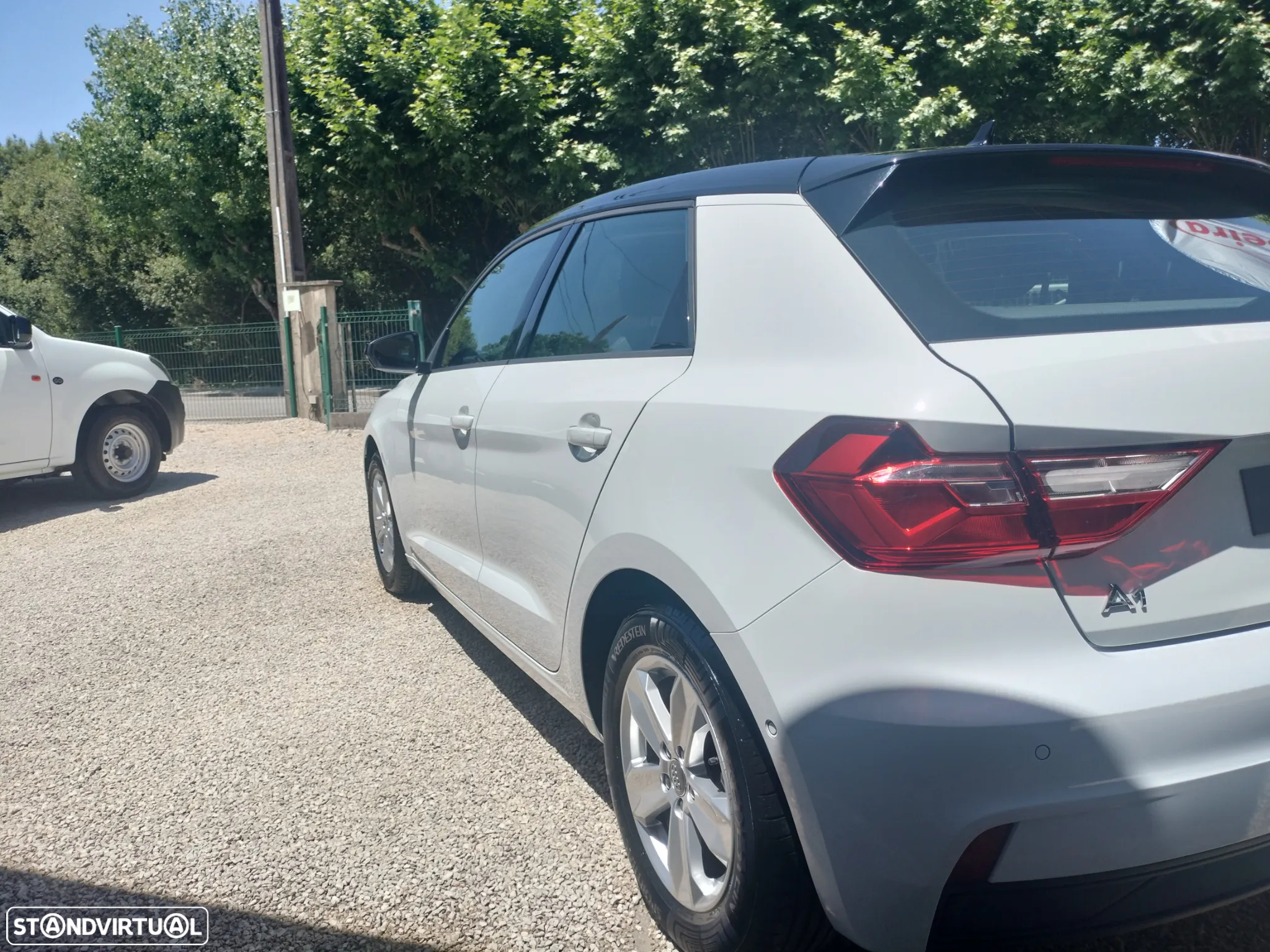 Audi A1 Sportback 30 TFSI Advanced S tronic - 3