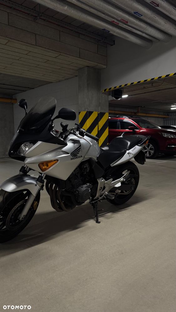 Honda CBF - 2