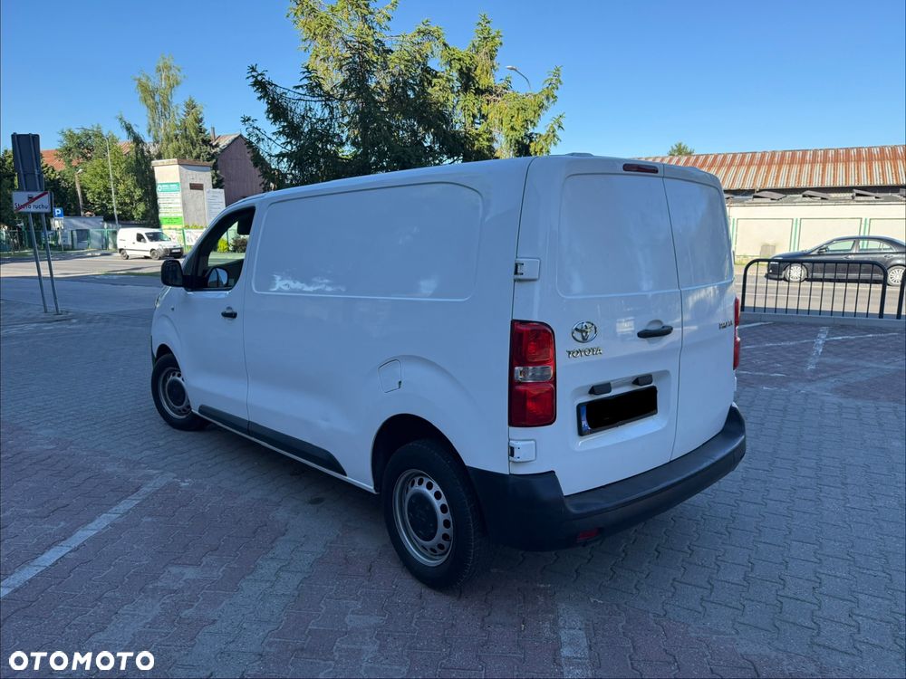 Toyota ProAce - 10