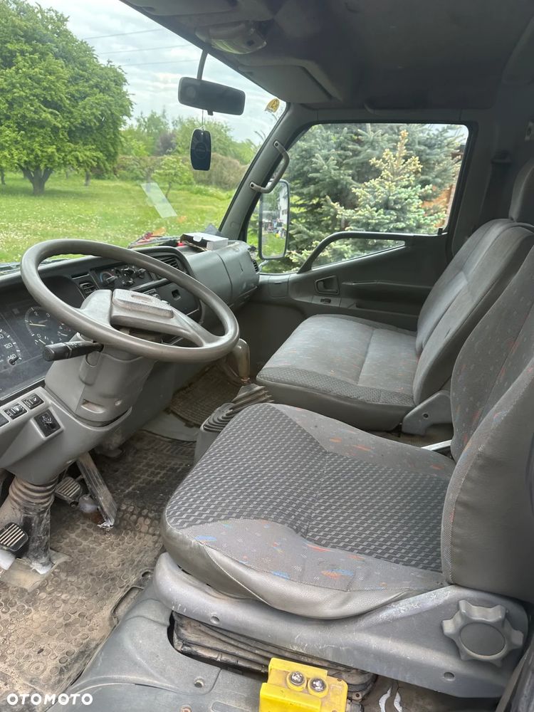 Mitsubishi CANTER - 4