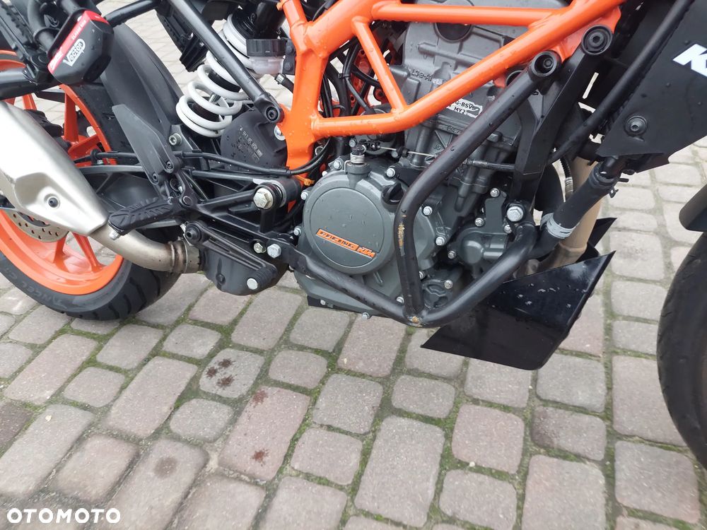 KTM Duke - 13