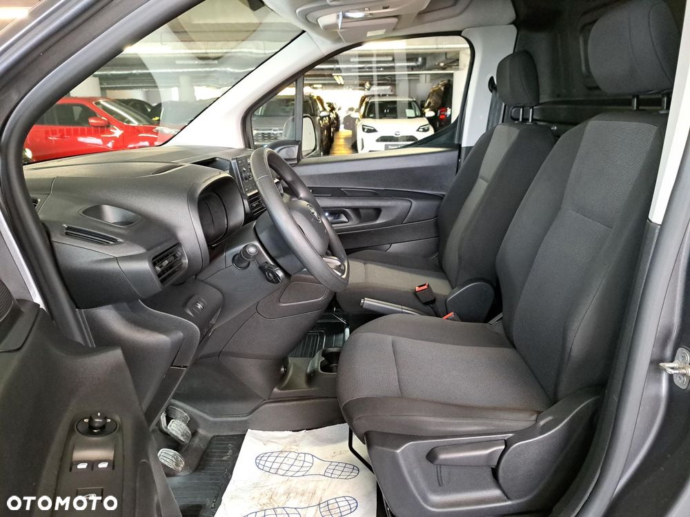 Toyota PROACE CITY - 12