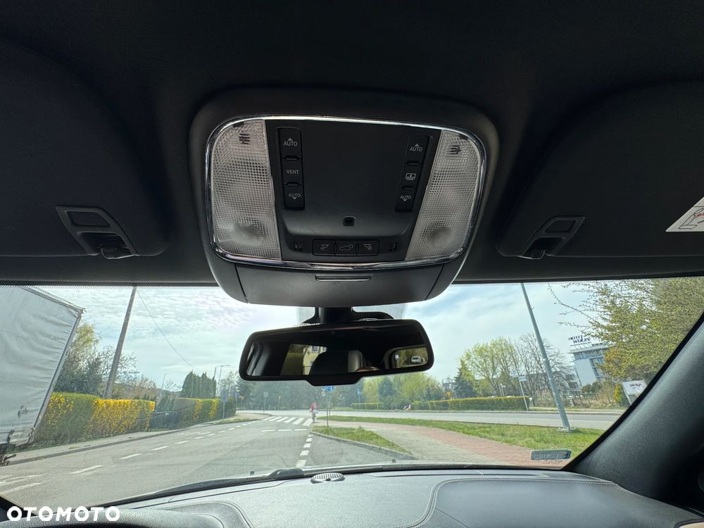 Jeep Grand Cherokee 3.0 CRD Overland - 23