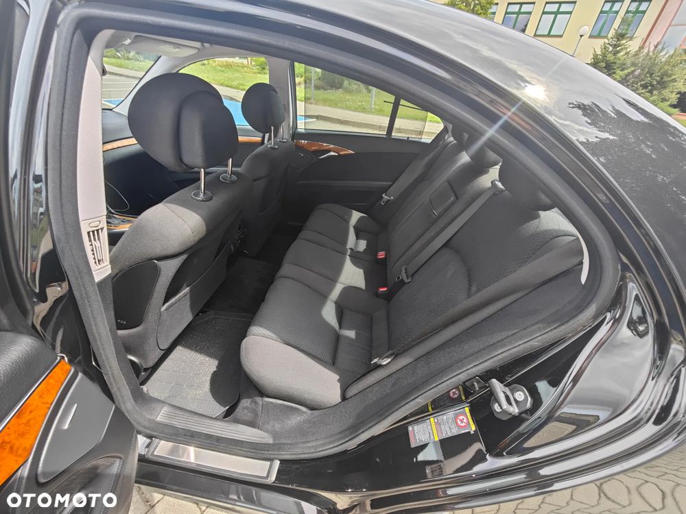 Mercedes-Benz Klasa E 320 CDI Elegance - 9