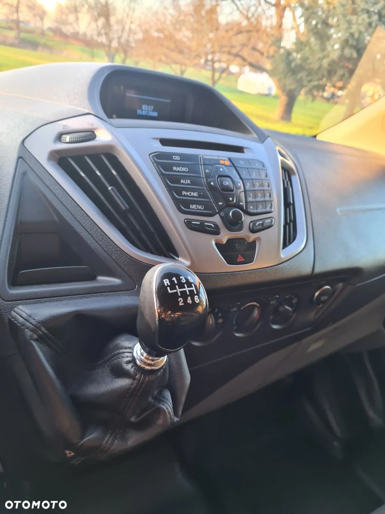 Ford TRANSIT CUSTOM - 5
