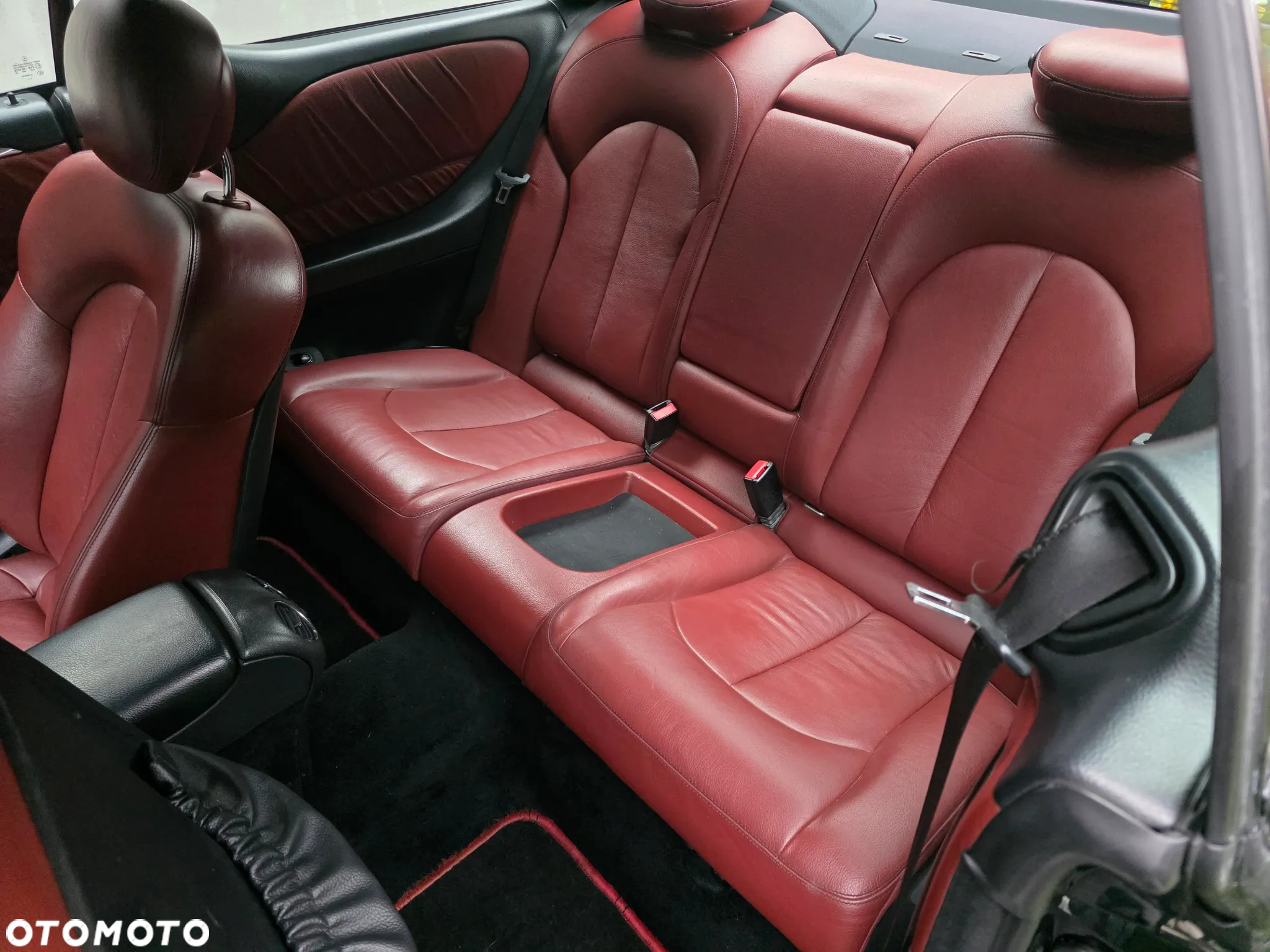 Mercedes-Benz CLK Coupe 320 CDI 7G-TRONIC Avantgarde DPF - 12