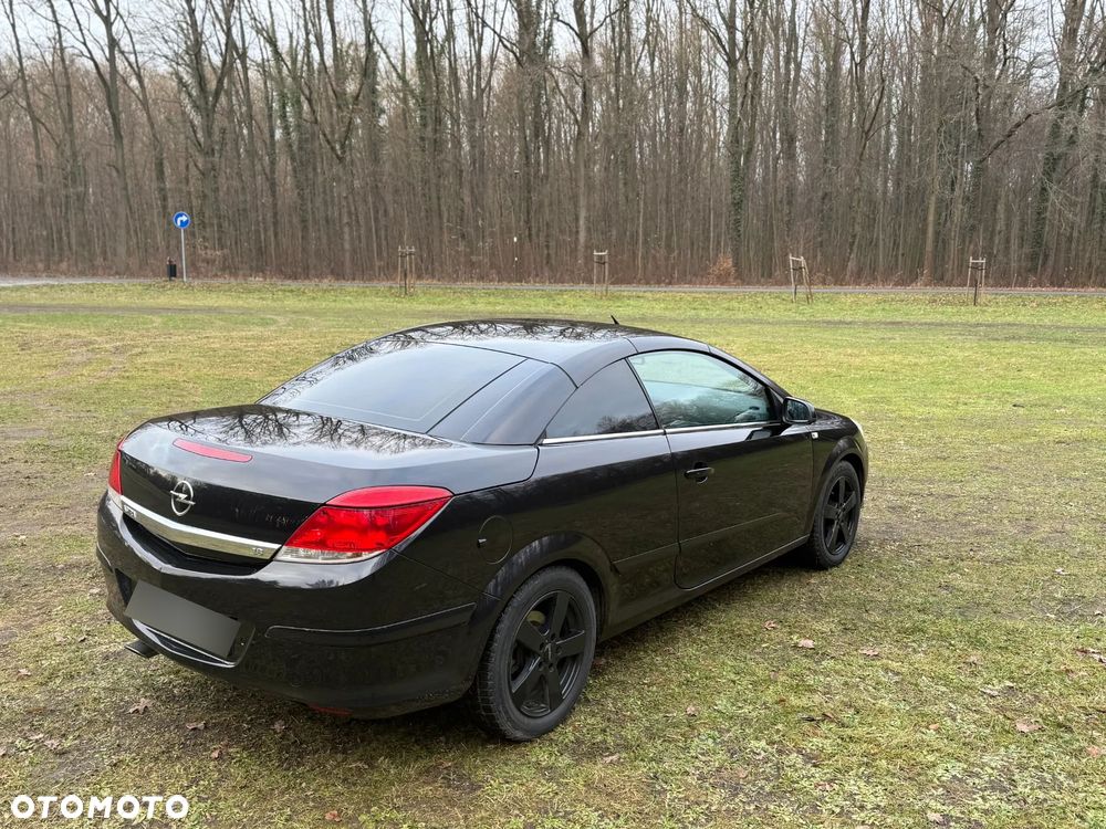 Opel Astra 1.8 Cosmo - 9