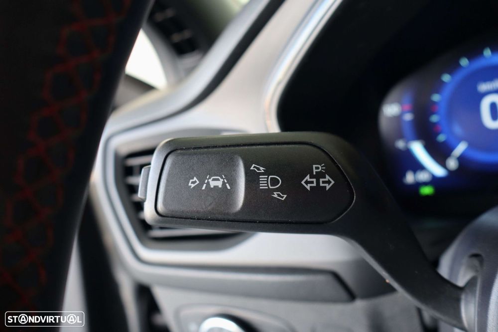 Ford Focus SW 1.0 EcoBoost MHEV ST-Line - 22