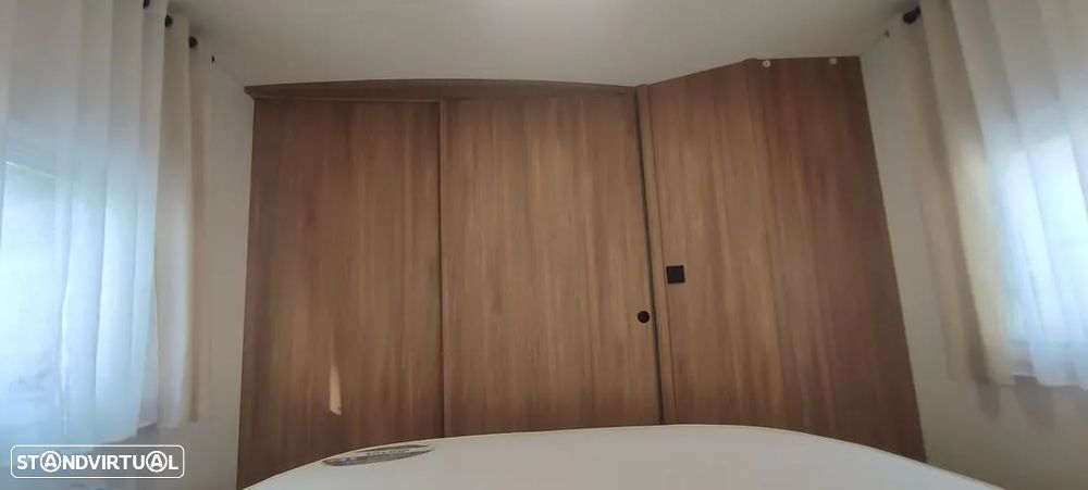 Pilote Expression P746C - IVA descriminado - C. central - Cx. AT9 - 16